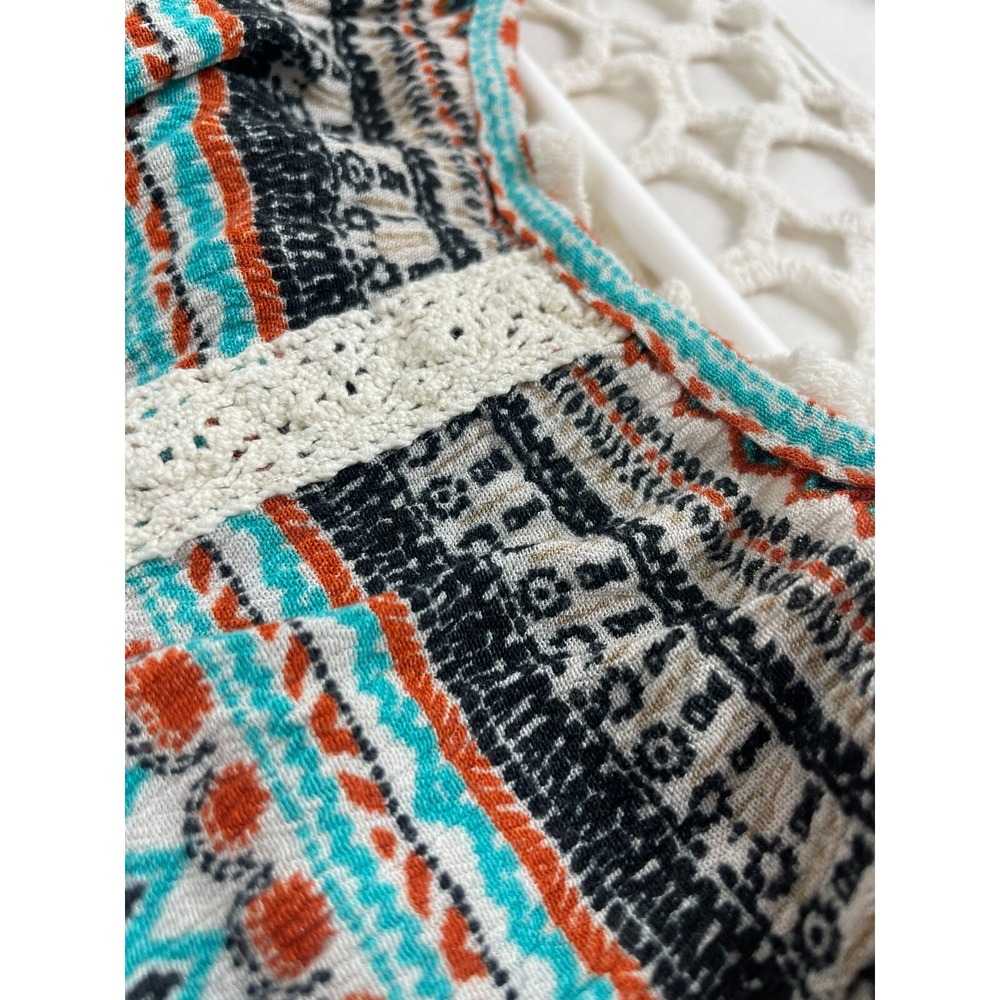 Live And Let Live Blouse Women's Size Small 3/4 Sleeve Crochet Front Knot Tie - Picture 7 of 11